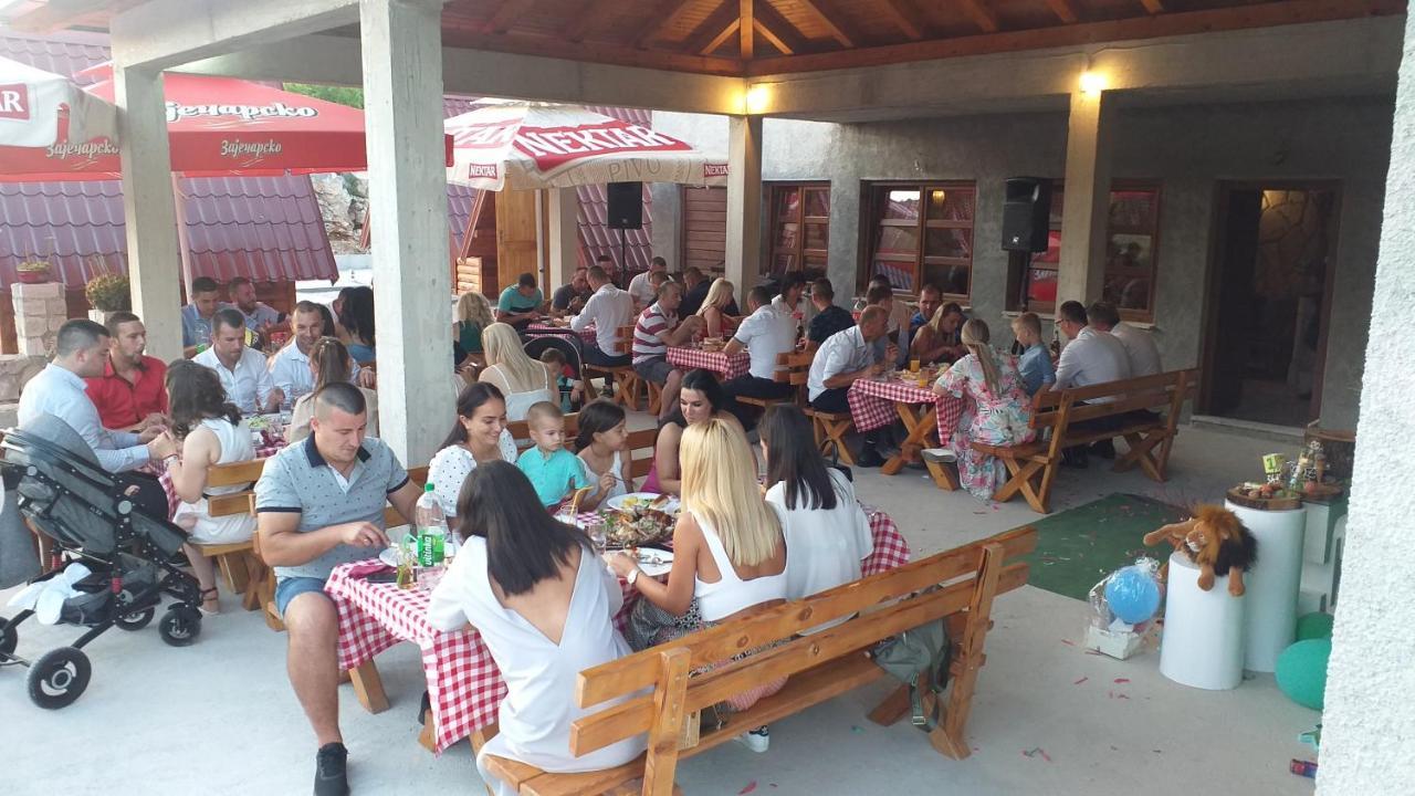 Rural Tourism/Ruralni Turizam Kisin Hotel Trebinje Ngoại thất bức ảnh